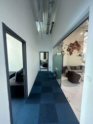 Oxley Tower (D1), Office #595638041